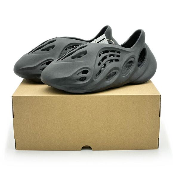 Adidas Yeezy Foam Runner Onyx Black Mens New In Box HP8739 - SIZE 12